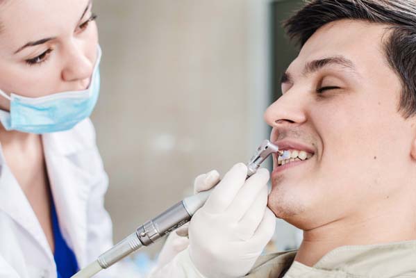 Why Is an X-ray Sometimes Included in a Teeth Cleaning? - Gentle Smiles